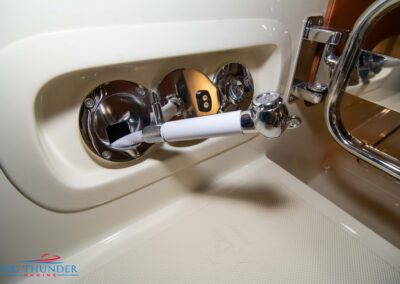 Capoforte center console shower - Woo Girls Work